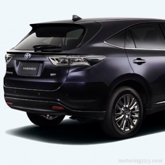 New #Toyota #Harrier 2014 rear look