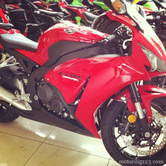 #Sexy #Honda #CBR1000RR